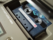 “タンバリン”と書かれたカセットテープ